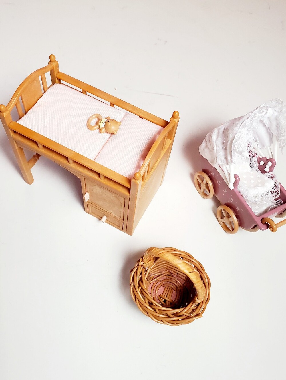Sylvanian Families Calico Critters Vintage Loft Bed and Baby Stroller Bundle
